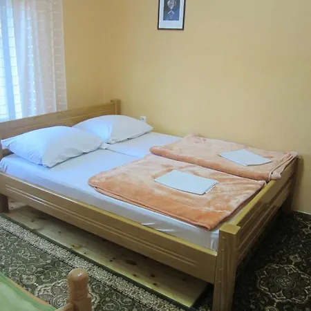 Guest house Bravo